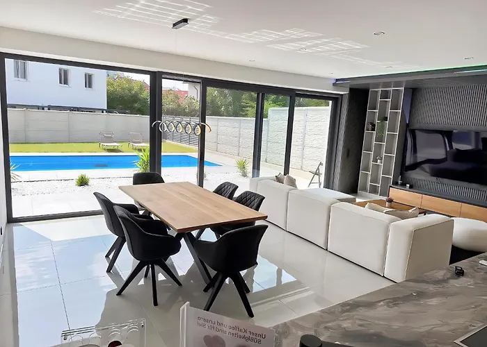 Вілла Design-villa Mit Privatem Pool & Stimmungsvoller Beleuchtung *