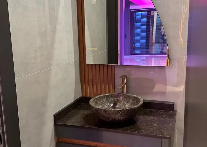 Villa Design-villa Mit Privatem Pool & Stimmungsvoller Beleuchtung Linz